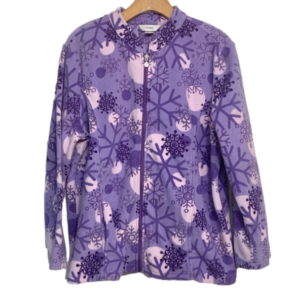 CJ Banks Tops - Women’s ZipUp Snowflake Fleece